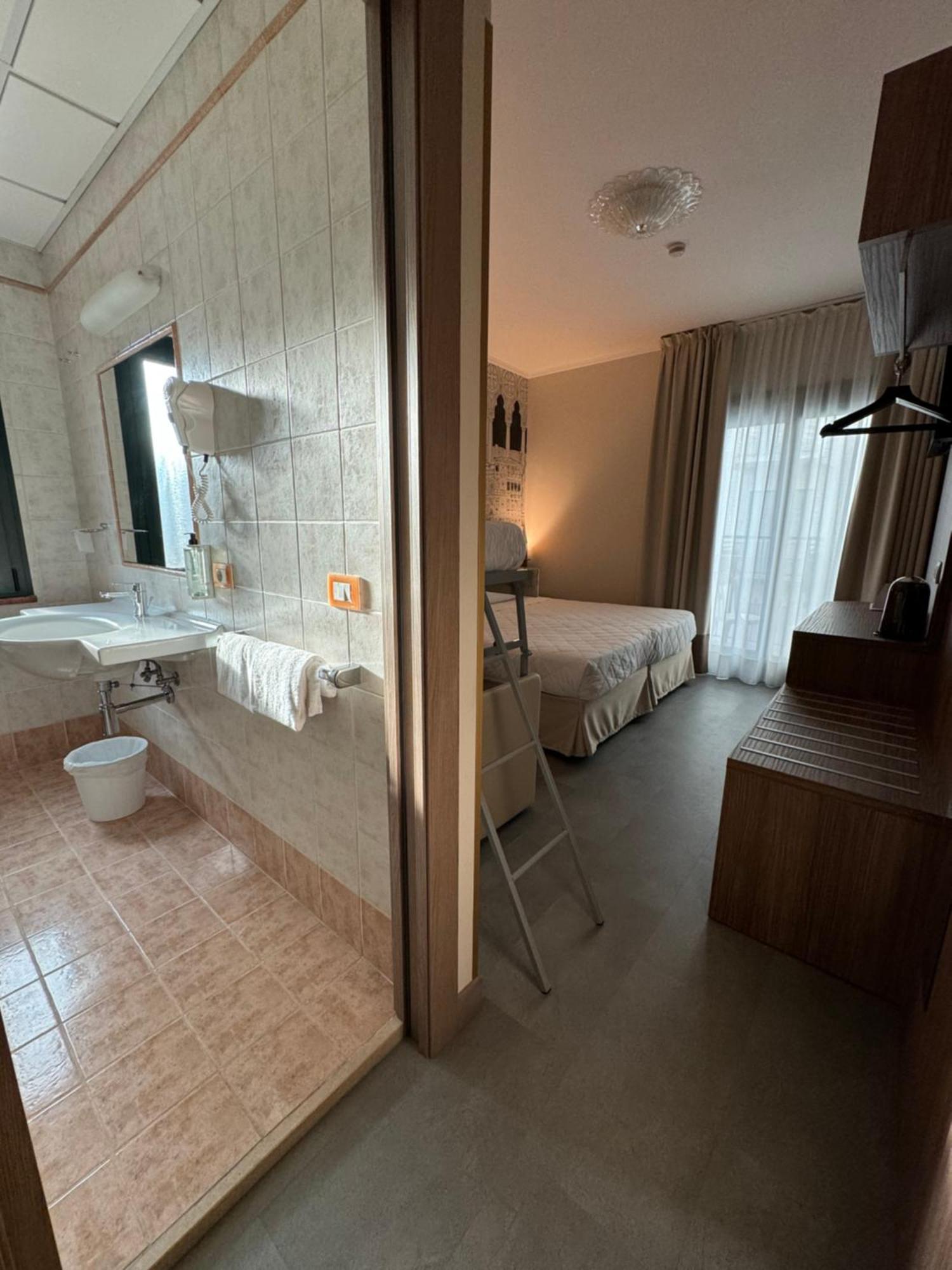 Hotel Marco Polo Lido di Jesolo Eksteriør billede